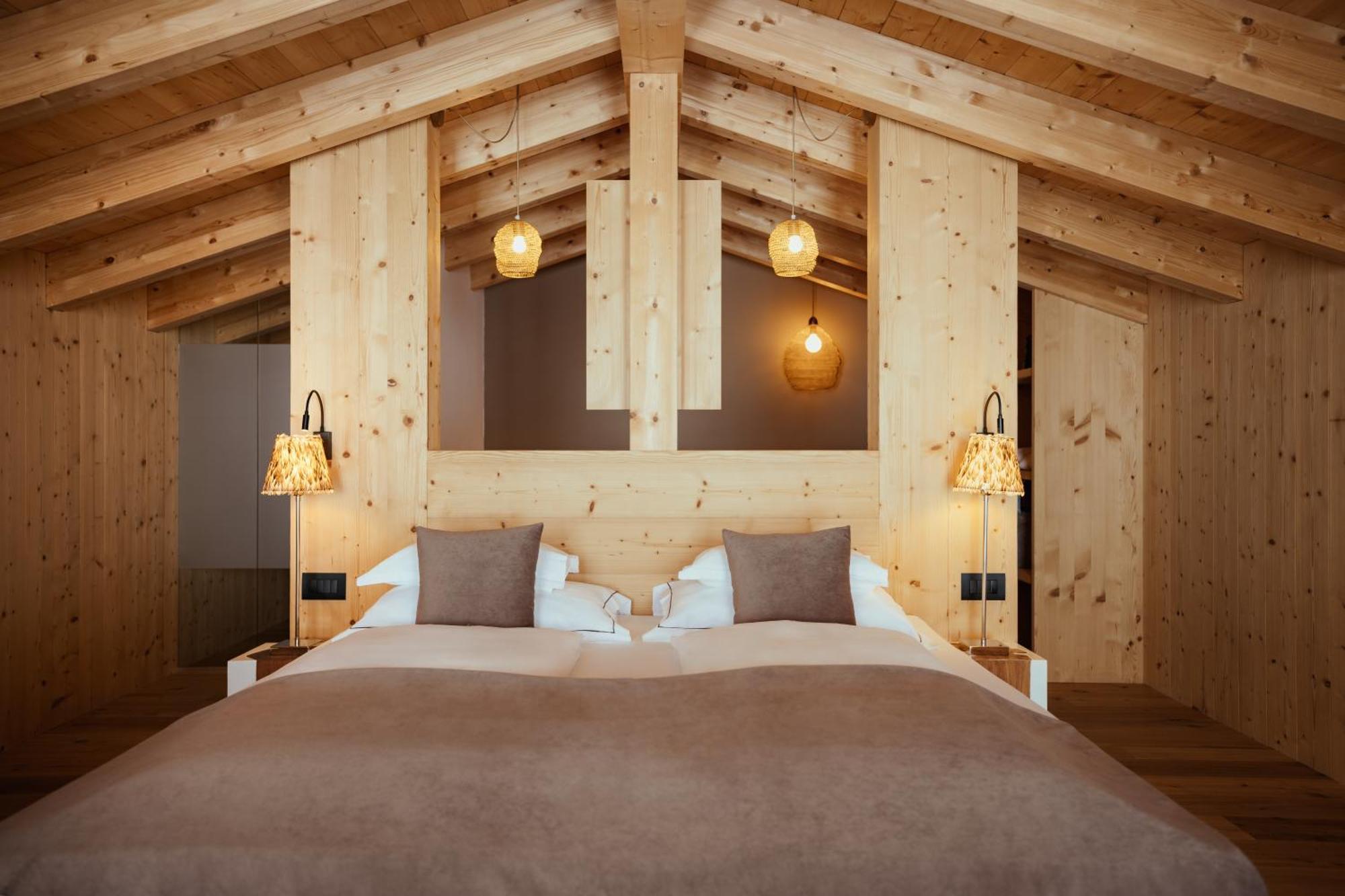 Villa Flora Mountain Lodges Сан-Кассиано Экстерьер фото