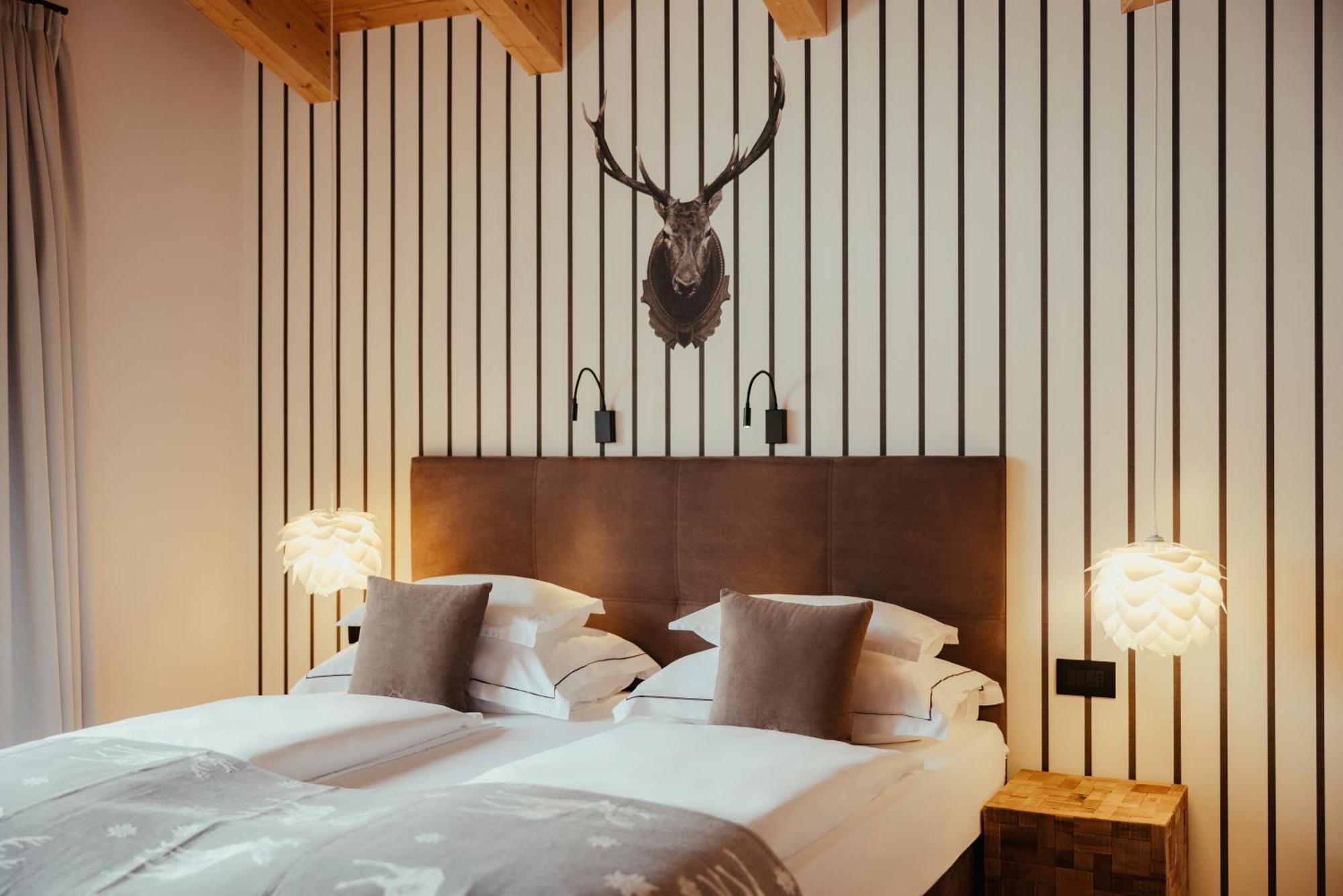 Villa Flora Mountain Lodges Сан-Кассиано Экстерьер фото